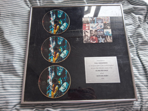 Island records house - u2-island,