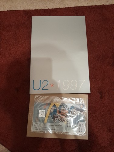Popmart promo only - u2, 97